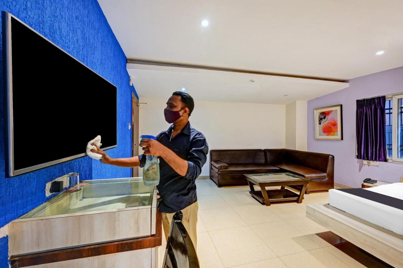 Townhouse Oak Pentagon Residency Hotel Bhubaneswar Bagian luar foto