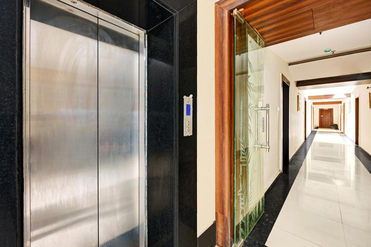 Townhouse Oak Pentagon Residency Hotel Bhubaneswar Bagian luar foto