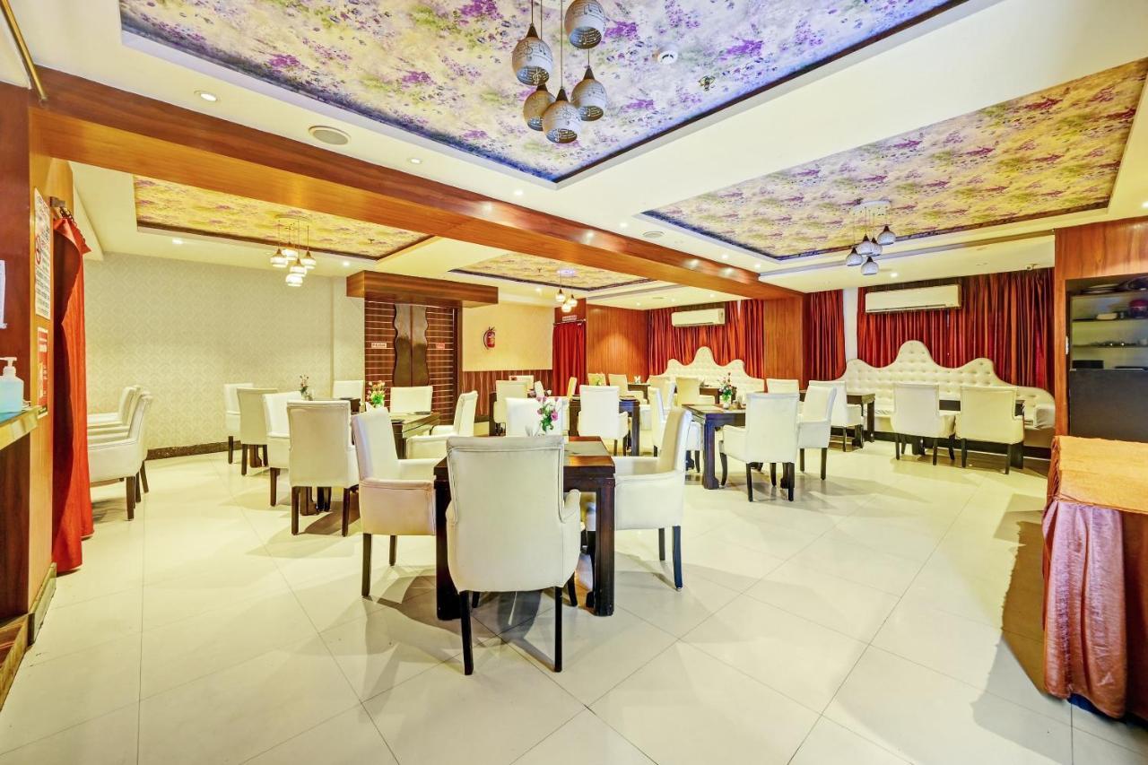 Townhouse Oak Pentagon Residency Hotel Bhubaneswar Bagian luar foto